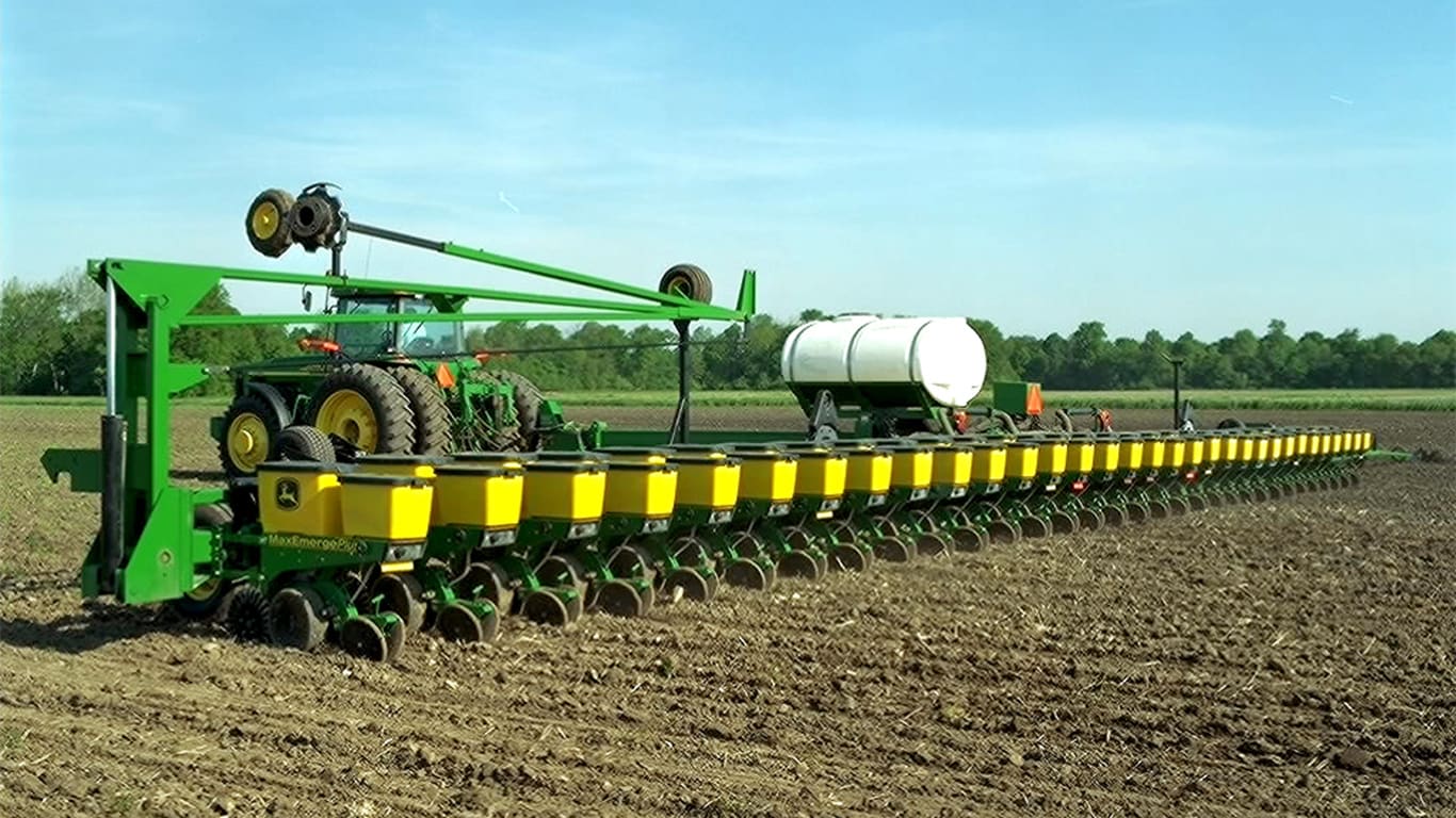 KSG Agro has completed sowing sunflower on an area of 7.35 thousand hectares